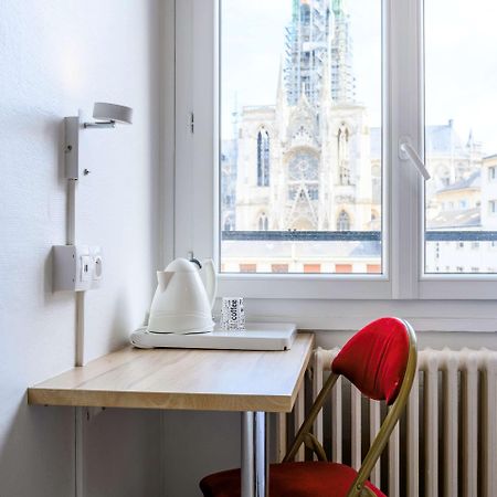 Comfort Hotel Rouen Alba Exterior foto