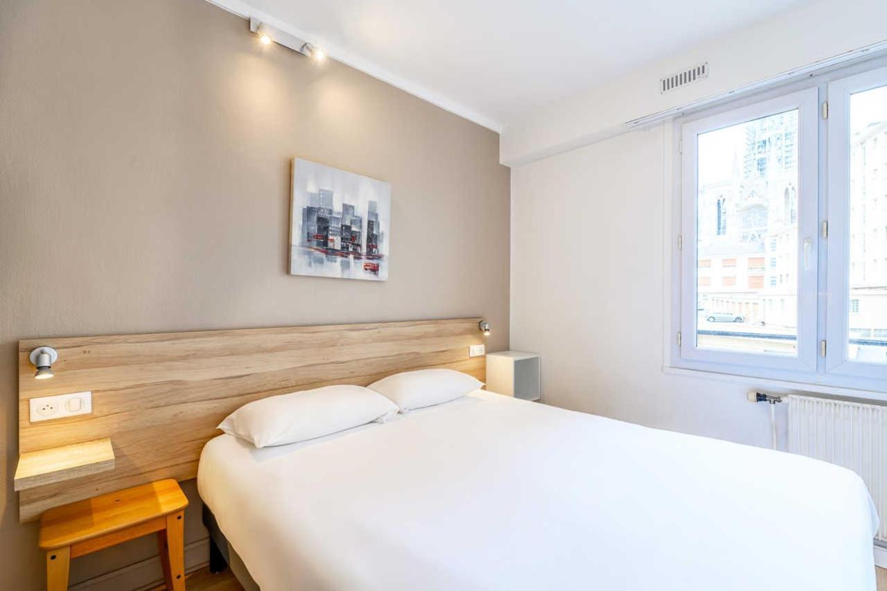 Comfort Hotel Rouen Alba Exterior foto